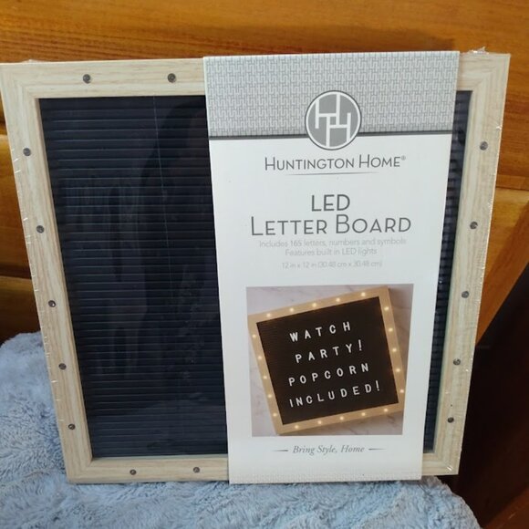 Huntington Home LED Letterboard 12X12 Black/Wood Frame New Farmhouse Decor Gift - Picture 1 of 2